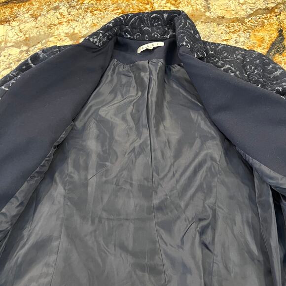 CAbi Women's Jacquard Paisley Wool Blend Midnight Navy Blazer - SIZE 8 - Picture 6 of 9